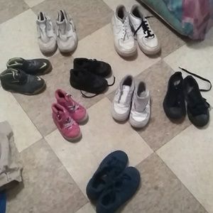 Clothes  and different shoes